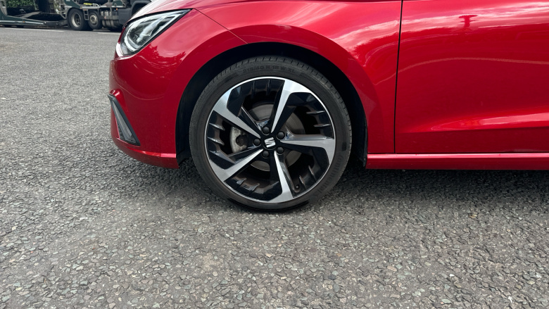 SEAT Ibiza 1.0 TSI 110 FR Sport 5dr DSG Petrol Hatchback